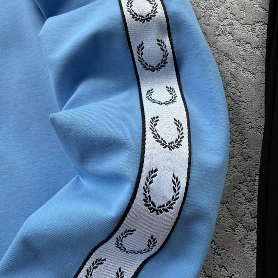 Костюм Fred Perry лампас кофта блакитна штани чорні + 2 пари носків у подарунок | Зображення 2