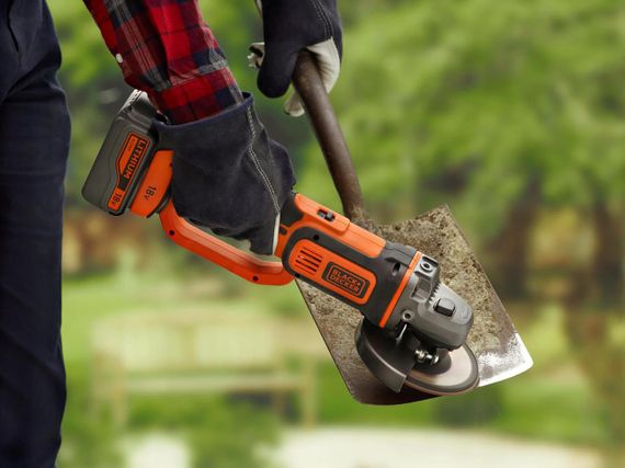 Шліфмашина кутова - болгарка акумуляторна BLACK+DECKER BCG720N | Зображення 8