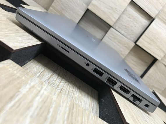 Ультрабук Б-класс Dell Latitude 5420 / 14" (1920x1080) IPS / Intel Core i7-1185G7 (4 (8) ядра по 3.0 - 4.8 GHz) / 16 GB DDR4 / 256 GB SSD / Intel Iris Xe Graphics / WebCam / Windows 10 б/у | Зображення 6