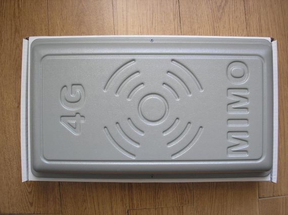 Антена для інтернету панельна планшет MIMO 17 ДБi (2 * 2) ( 824-960 / 1700-2700 мГц, 3G, 4G (LTE), 5G