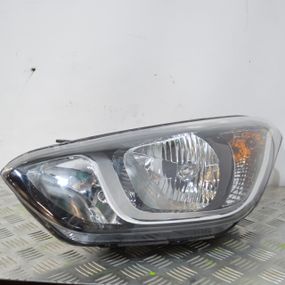 Фара ліва Hyundai i20 2012-2014 рестайлінг Фара передня ліва Хюндай ай20 921014P500