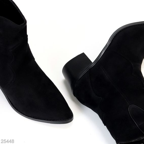 Чорні замшеві черевики козаки на флісі на середньому підборі | Зображення 3