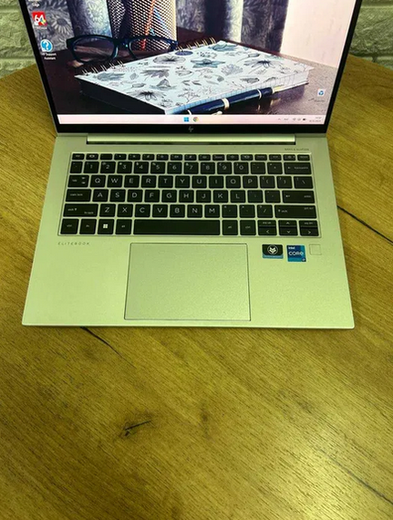 Ноутбук  HP EliteBook 840 G9 14.0" FHD IPS i7 1255U 16Gb SSD 512Gb Б/В | Зображення 4
