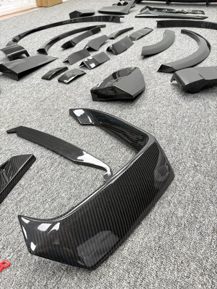 Комплект обвеса Carbon Set (для RSQ8 2024-2025) для Ауди Q8 2018- гг | Зображення 4