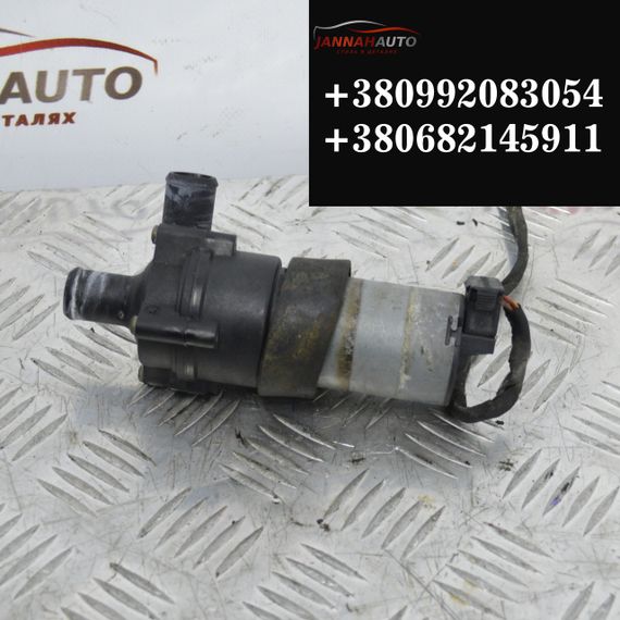 Додатковий водяний насос Mercedes C-Class W203 помпа циркуляції води Мерседес Ц-клас 2038350064