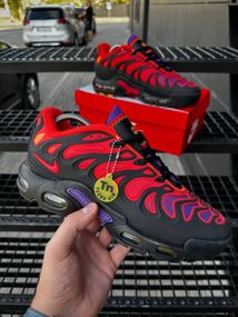 Кросівки Nike Air TN Plus Drift (red & black)