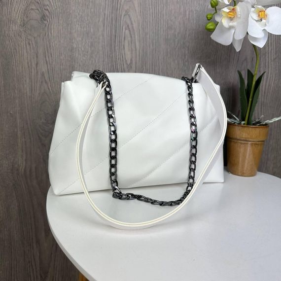 Сумка женская через плечо маленькая кросс-боди стеганая на цепочке Белая | Зображення 3