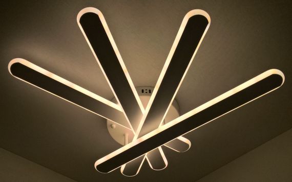 Люстра світлодіодна стельова LED світильник для квартири на стелю лед 25331 Білий 12х51х60 см. | Зображення 2