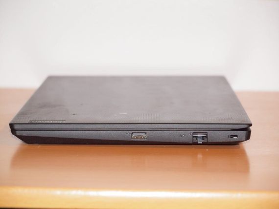Ультрабук Б-клас Lenovo K14 Gen 1 / 14" (1920x1080) IPS / AMD Ryzen 5 Pro 5650U (6 (12) ядер по 2.3 - 4.2 GHz) / 16 GB DDR4 / 256 GB SSD / AMD Radeon Vega 7 / WebCam б/в | Зображення 2