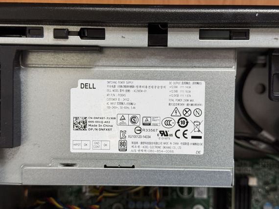 Компьютер Dell Precision 3620 Tower / Intel Core i7-6700 (4 (8) ядра по 3.4 - 4.0 GHz) / 8 GB DDR4 / no HDD / Intel HD Graphics 530 / 290W / DVD-RW / DisplayPort / HDMI б/у + Подарок Кабель питания + проводная мышь | Зображення 7