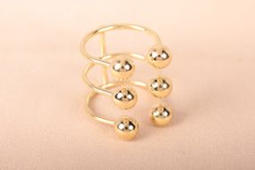 Кольцо с шариками из желтого золота 21.5