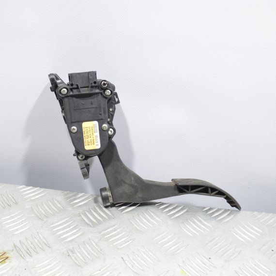 Педаль газу Volkswagen Polo 9N IV 2001-2009 Педаль акселератора Фольксваген Поло 4 6Q1723503E