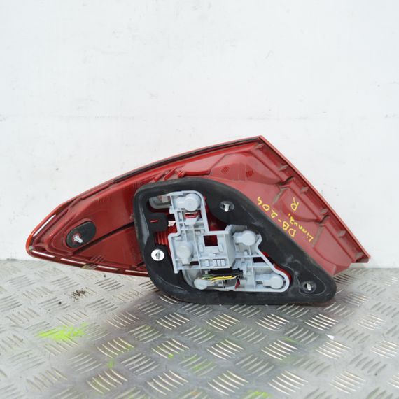 Ліхтар задній правий Mercedes C-Class W204 2007-2011 седан дорестайл Фара стоп задня права Мерседес в204 2048200264 | Зображення 3