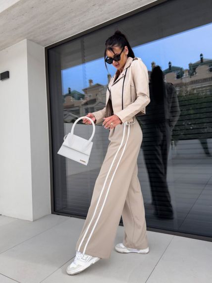 Женские широкие брюки палаццо с лампасами свободные NA2010 цвет бежевый, размер 46/48 | Зображення 5