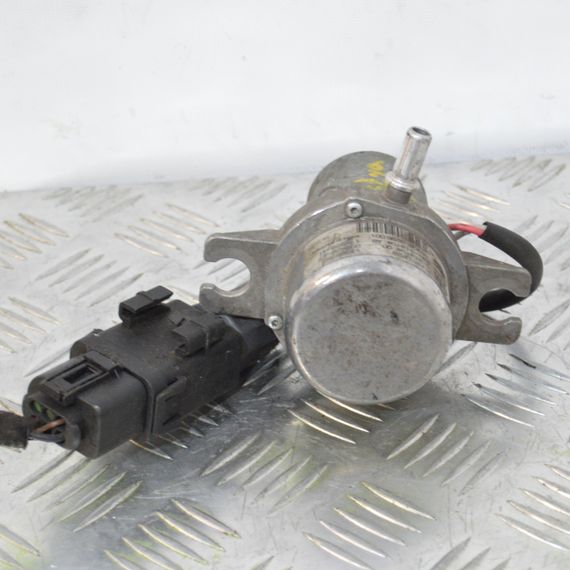 Вакуумний насос 1.4 / 1.6 Opel Astra J Corsa E Zafira C 2009-2025 Насос вакуумний Опель Астра Ж Корса Е Зафіра З 13398752 | Зображення 2