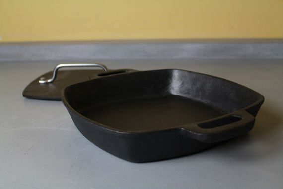 Чавунна сковорода-гриль 24 см. Broil King 91658 Код: 003350 | Зображення 3