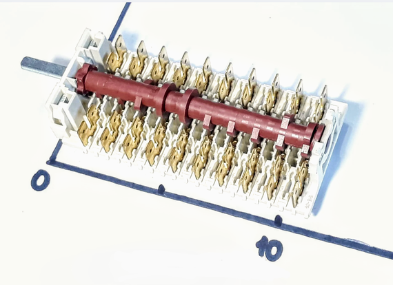 Переключатель шестипозиционный ПМ 016 "Dreefs"(Италия) | Зображення 1