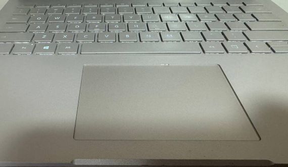 Ультрабук-трансформер Microsoft Surface Book 2 / 13.5" (3000x2000) IPS Touch / Intel Core i5-7300U (2 (4) ядра по 2.6 - 3.5 GHz) / 8 GB DDR3 / 256 GB SSD / Intel HD Graphics 620 / WebCam б/у | Зображення 7
