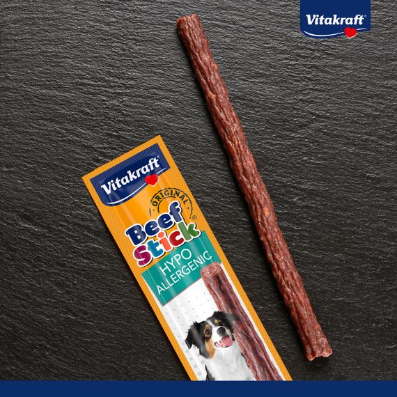 Ласощі для собак з індичкою та страусом Vitakraft Stick Turkey Ostrich, 12 гр | Зображення 2