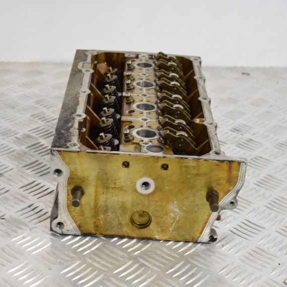 ГБЦ дефект 1.6 FSI 16V Volkswagen Passat B6 Golf V 2003-2008 Головка блока Фольксваген Пассат 03C103358S | Зображення 2