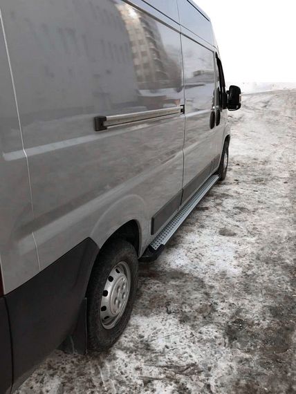 Боковые пороги Allmond Grey (2 шт, алюм.) Длинная база для Citroen Jumper 2007-2024 и