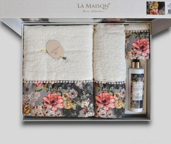 Подарунковий набір рушників La Maison, 3 шт. з ароматом Etel | Зображення 3