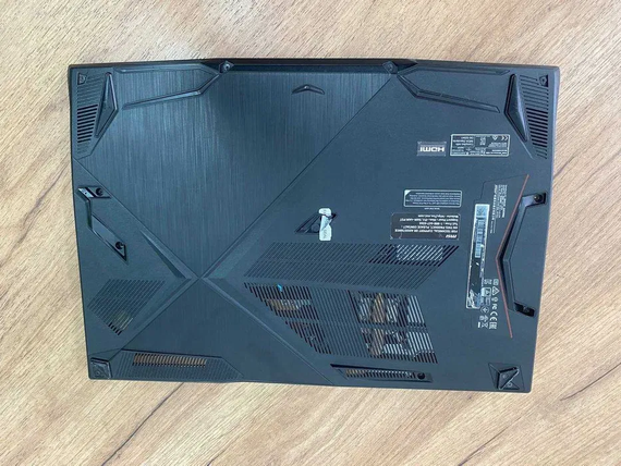Ноутбук MSI GF63 Thin 15.6 FHD/IPS/i5 9300H/8/SSD256/GTX1650-4Gb | Зображення 3