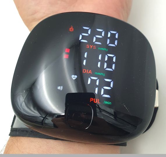 Цифровий тонометр A01 компактний пристрій для вимірювання тиску XPRO (47744-A01_235)