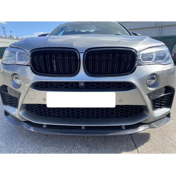 Накладка на передній бампер Карбон V3 (для F86) для BMW X6 F-16 2014-2019 рр | Зображення 1