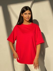 Женская футболка оверсайз трикотажная однотонная KV2024 цвет красный  размер 42/52 onesize