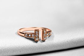 Золотое кольцо с бриллиантами 15.5 K-0391