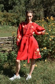 Платье  вышиванка  лен красное