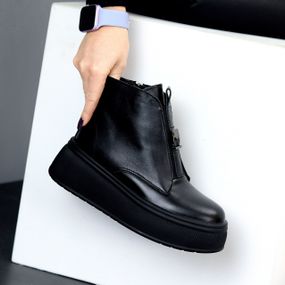 Молодіжні чорні зимові черевики натуральна шкіра на платформі 37