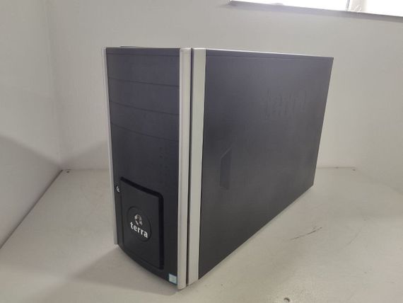 Сервер Terra Tower / 2x Intel Xeon E5-2678 v3 (12 (24) ядер по 2.5 - 3.2 GHz) / 32 GB DDR3 / 150 GB SSD + 2x 4000 GB HDD (SAS) / Megaraid SAS 9361-4i / DVD-ROM б/у + Подарок Зубная щетка Colgate Connect M1 + Павербанк Power Truck | Зображення 1