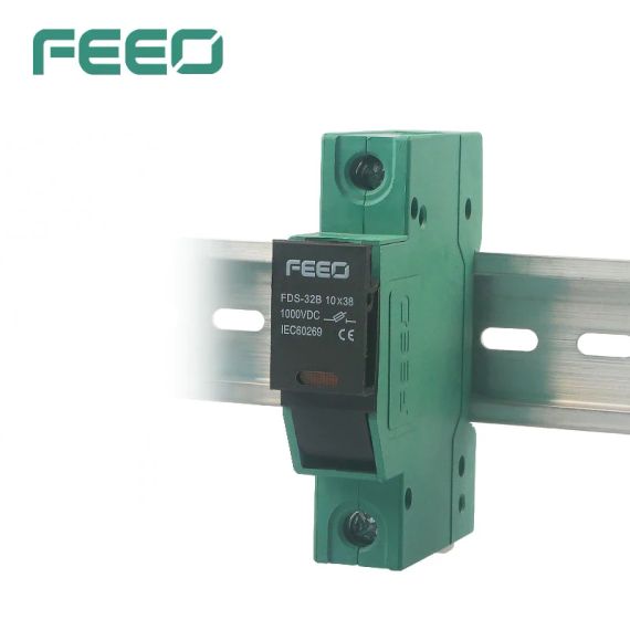 Запобіжник 6,8,10,15,20,25,30А (обмежувач) в корпусі DC FEEO 1000V FDS-32B 10х38 (з тримачем/роз'єднувачем) | Зображення 3