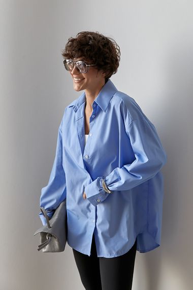 Однотонна класична сорочка з напівкруглим низом - блакитний цвет, L (є розміри)