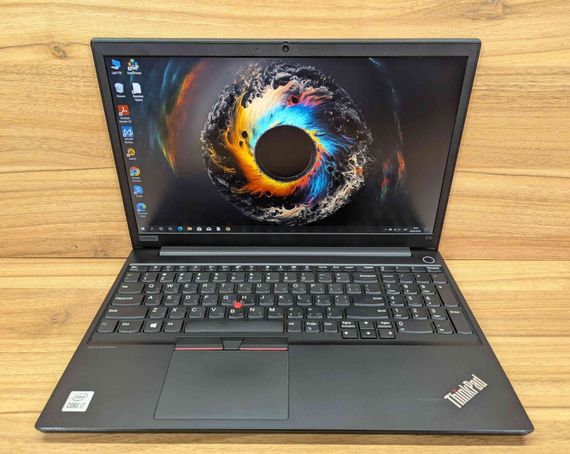 Ноутбук Б-клас Lenovo ThinkPad E15 / 15.6" (1920x1080) IPS / Intel Core i7-10510U (4 (8) ядра по 1.8 - 4.9 GHz) / 16 GB DDR4 / 512 GB SSD / Intel UHD Graphics / WebCam / Windows 10 б/в + Подарунок Бездротова миша / USB | Зображення 1
