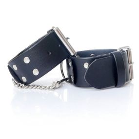 ШКІРЯНІ НАРУЧНИКИ Fetish Boss Series Handcuffs with studs 4 cm