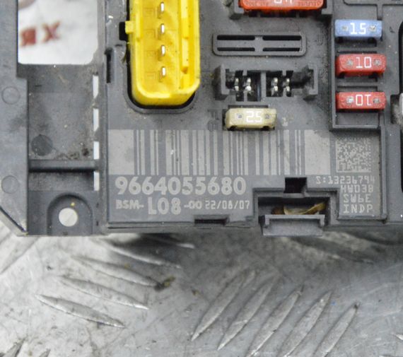 Блок запобіжників BSM L-08 Citroen Berlingo B9 2008-2025 Модуль запобіжників БСМ Сітроен 9664055680 | Зображення 1