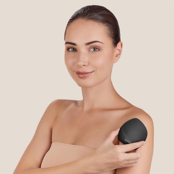 Ультразвуковая щетка для тела и интенсивный пилинг GESKE Sonic Body Brush&Intensive Exfoliator 7в1 starlight, Серый | Зображення 3