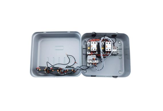 Контактор КММор151216 оболочка металл реверс 12А РТ-9-13А 400В/АС3 IP54 Ny95504444 | Зображення 1