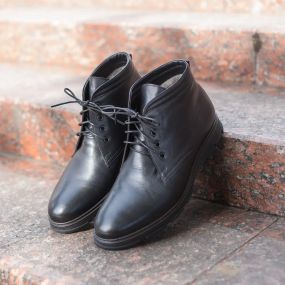 Черевики на натуральному хутрі (цигейці) 45 розмір