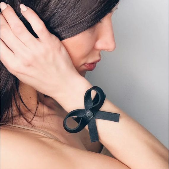 Портупея жіноча шкіряна 3 в 1 з бантом | Зображення 1