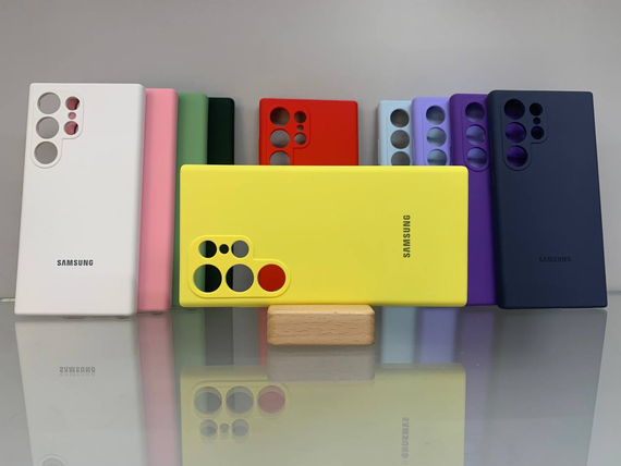 Samsung Galaxy S24 Ultra Протиударний чохол з логотипом софт тач жовтий