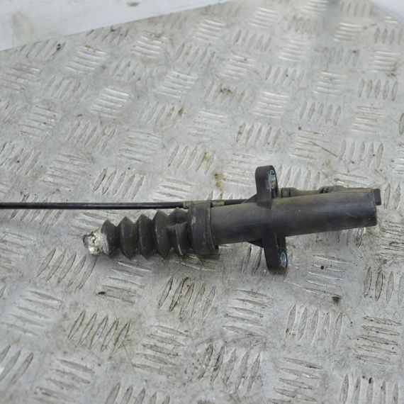 Робочий циліндр зчеплення 1.4 / 1.6 Citroen C3 Picasso Циліндр зчеплення Сітроен ц3 Пікассо 9683750580 | Зображення 1