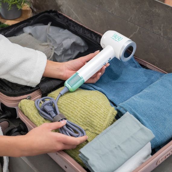 Ручний фен для домашніх тварин з технологією генерації негативних іонів Tauro Pro Line, білий | Зображення 4