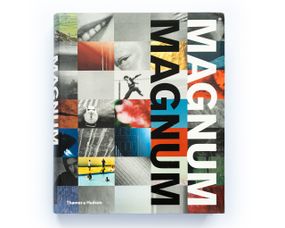 Книга про фотографів "Magnum Magnum" Brigitte Lardinois Б/У Найкращі фотографи світу книги фотомистецтво історія