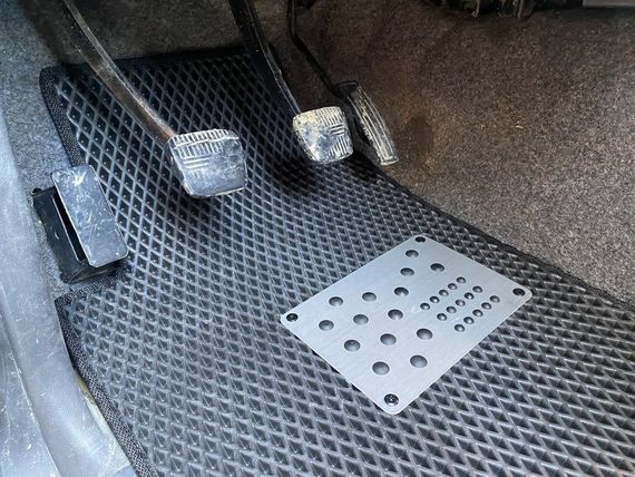 Коврики EVA (черные) Короткий, 5 штук (передние и задние) для Nissan Patrol Y60 1988-1997 гг | Зображення 6