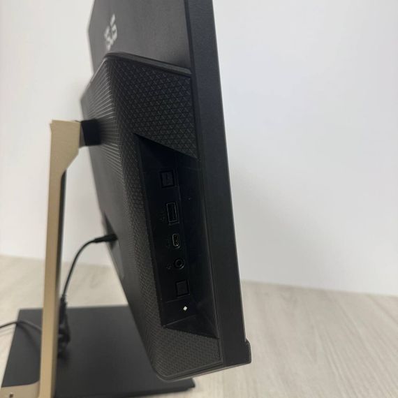 Моноблок Asus Zen AiO F5401WUA / 23.8" (1920x1080) IPS / AMD Ryzen 5 5500U (6 (12) ядер по 2.1 - 4.0 GHz) / 16 GB DDR4 / 512 GB SSD / AMD Radeon RX Vega 7 / WebCam б/у | Зображення 3