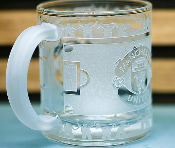 Скляна чашка 320мл ФК Манчестер Юнайтед Manchester United з гравіюванням подарунок для фаната кружка кругова | Зображення 1